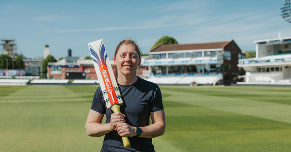 What are the pro players using from the 2027 Gray-Nicolls collection?