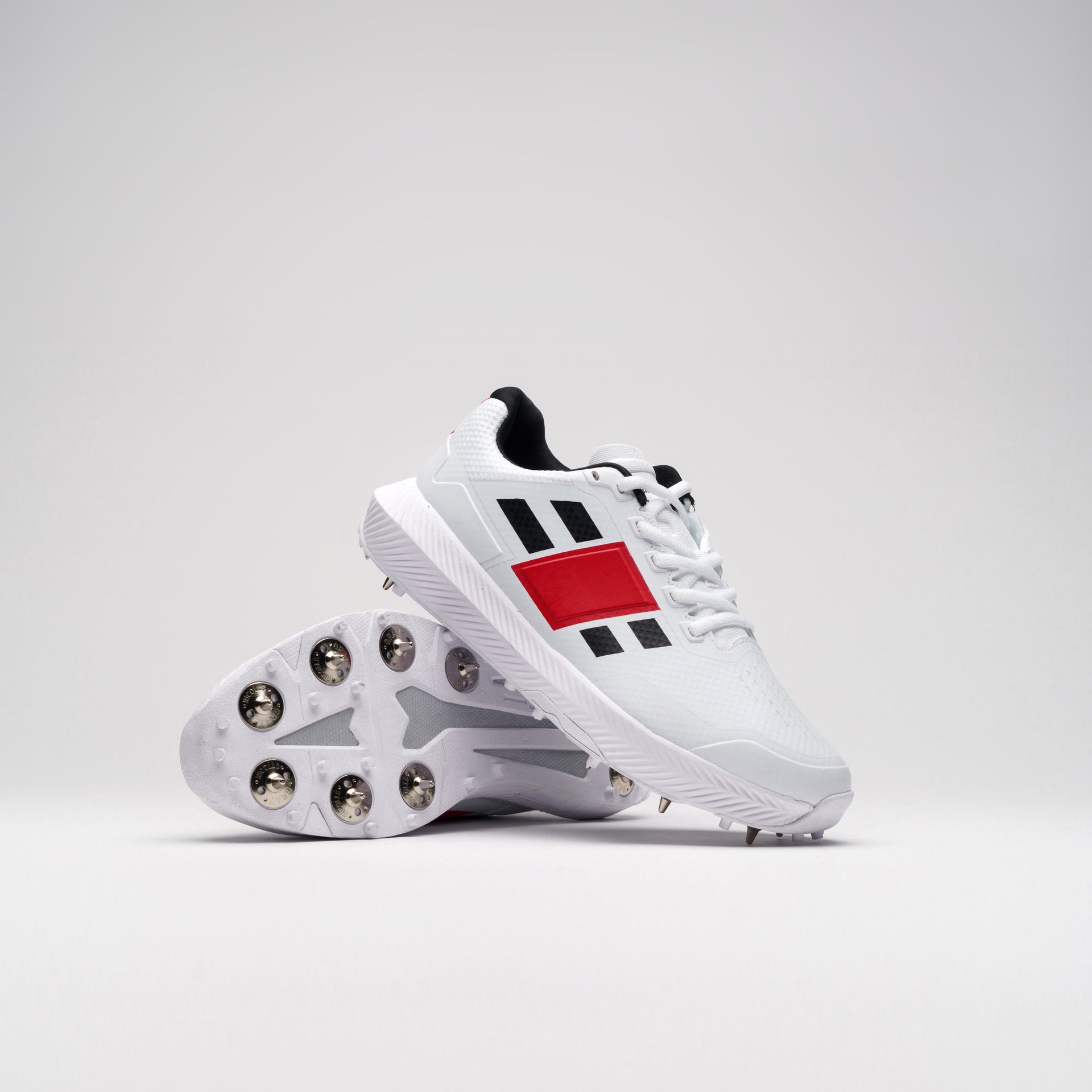 Revo Pro Spike Adult Shoes