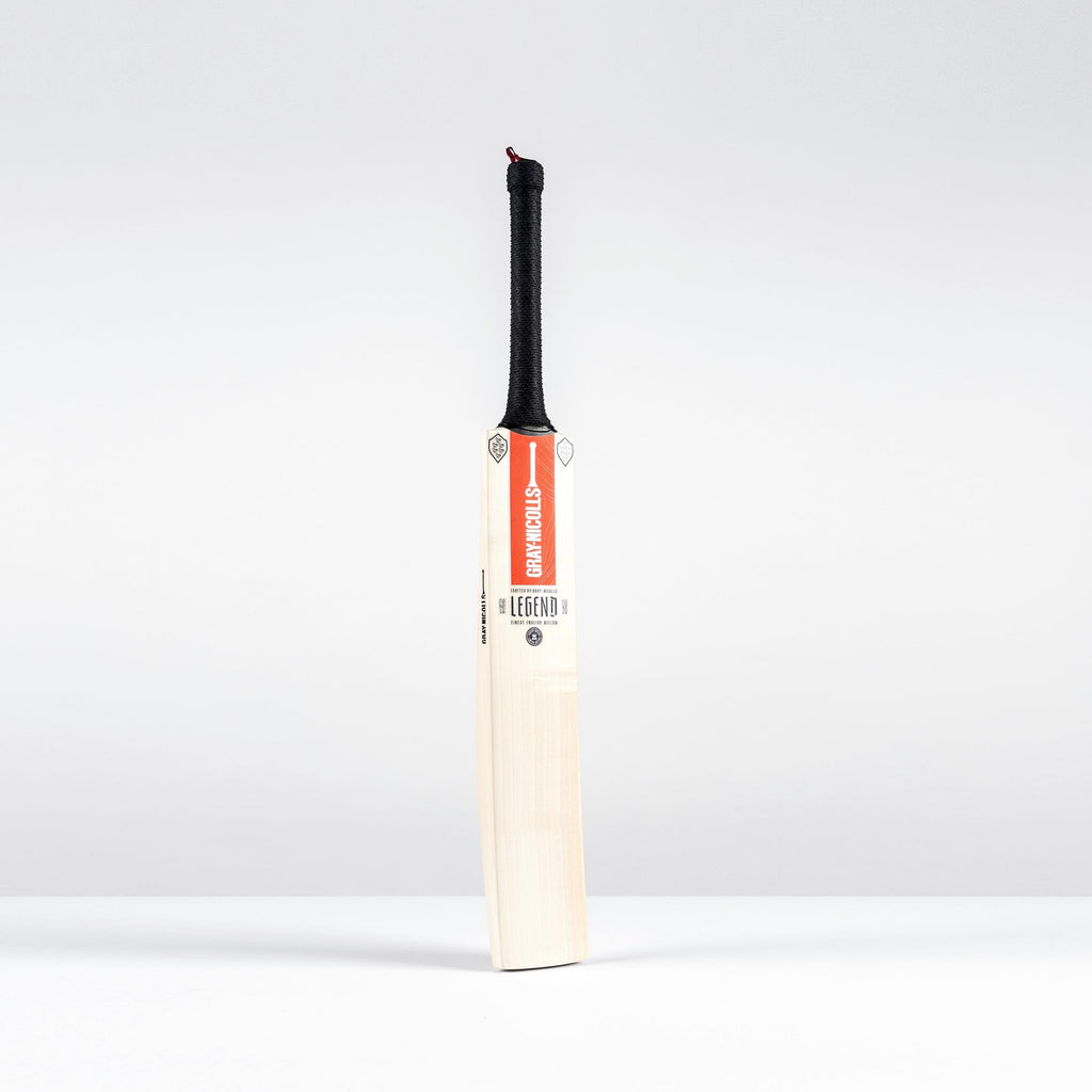 Legend Silver Edition Adult Cricket Bat