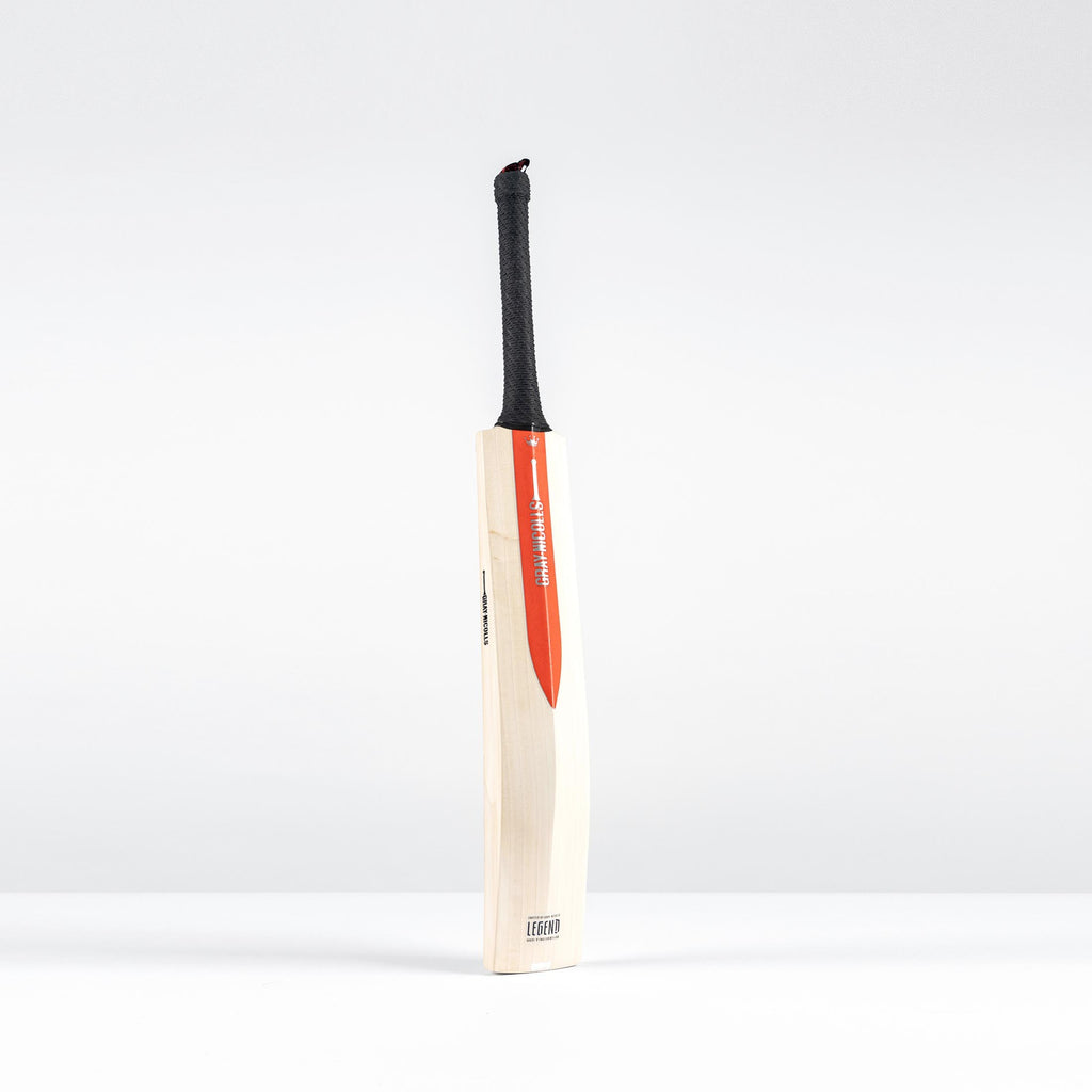 Legend Silver Edition Junior Cricket Bat