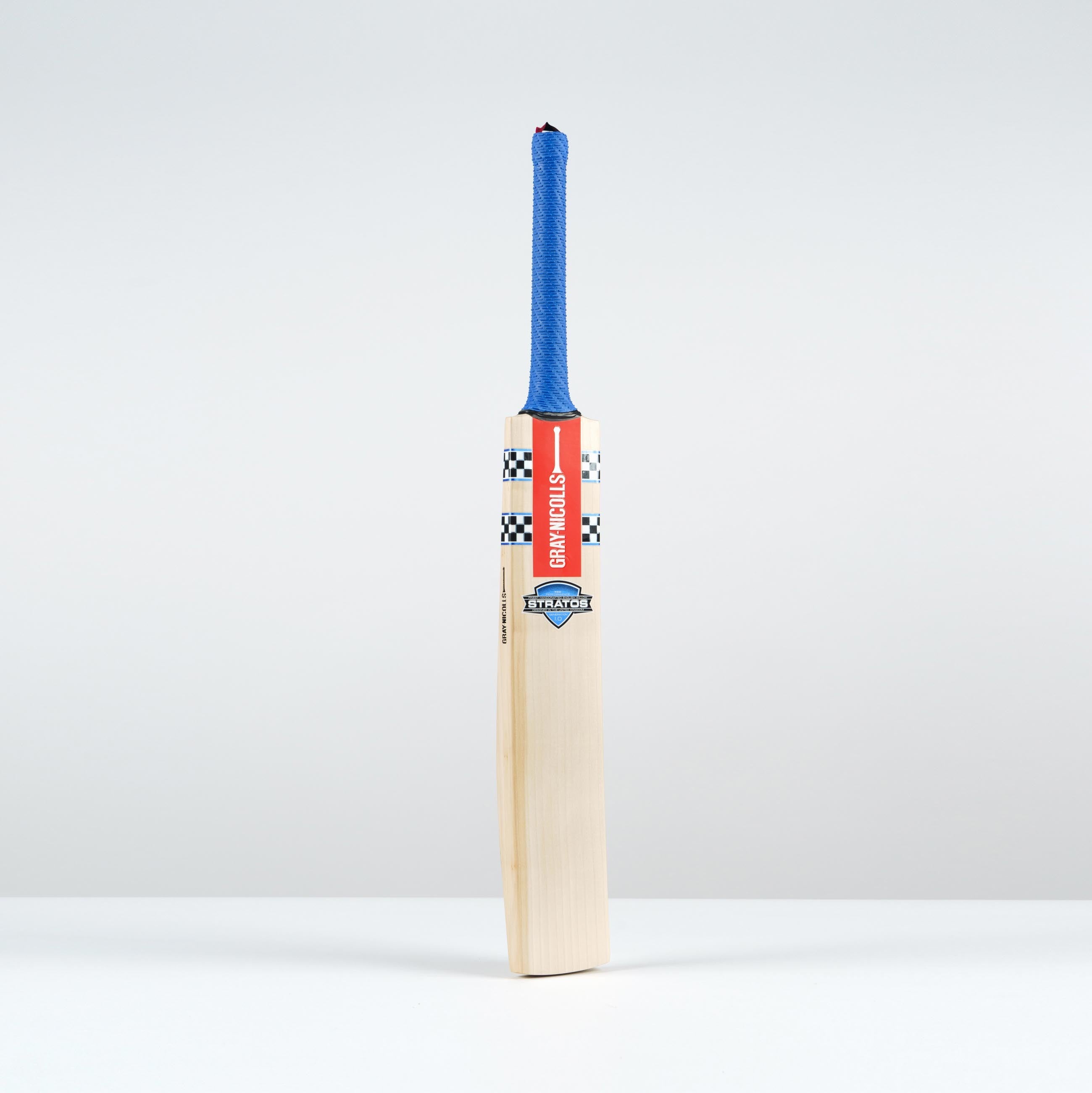 CAHA25English Willow Bats Stratos Gen 1.0 Pro Performance Bat Front Right