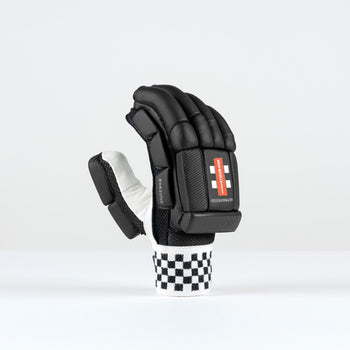 CGCG26Batting Gloves Classic Ultimate 500 Black Glove, Bottom Hand Thumb Angle