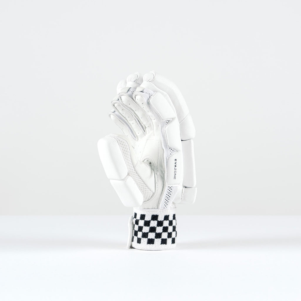 CGCG26Batting Gloves Classic Ultimate 500 Glove, Bottom Hand Thumb