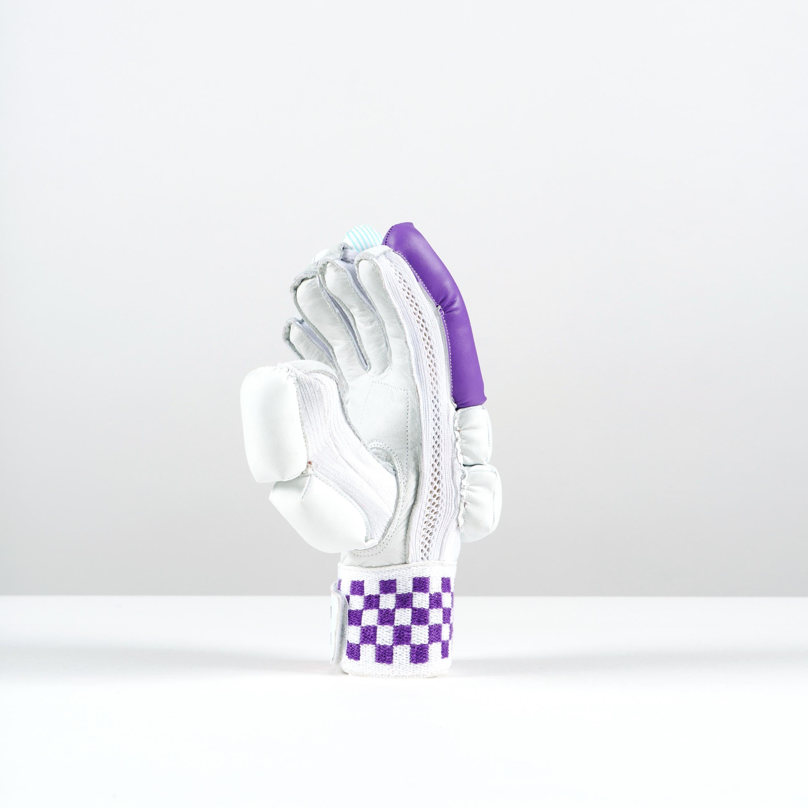 Pink cricket gloves discount