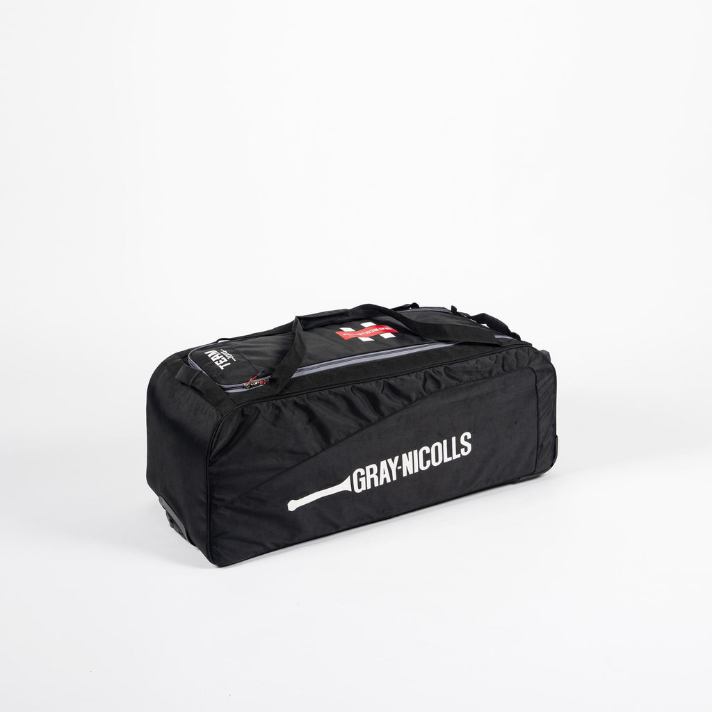 CHAB26Bags_Holdalls Team 1000 Wheelie Black Front
