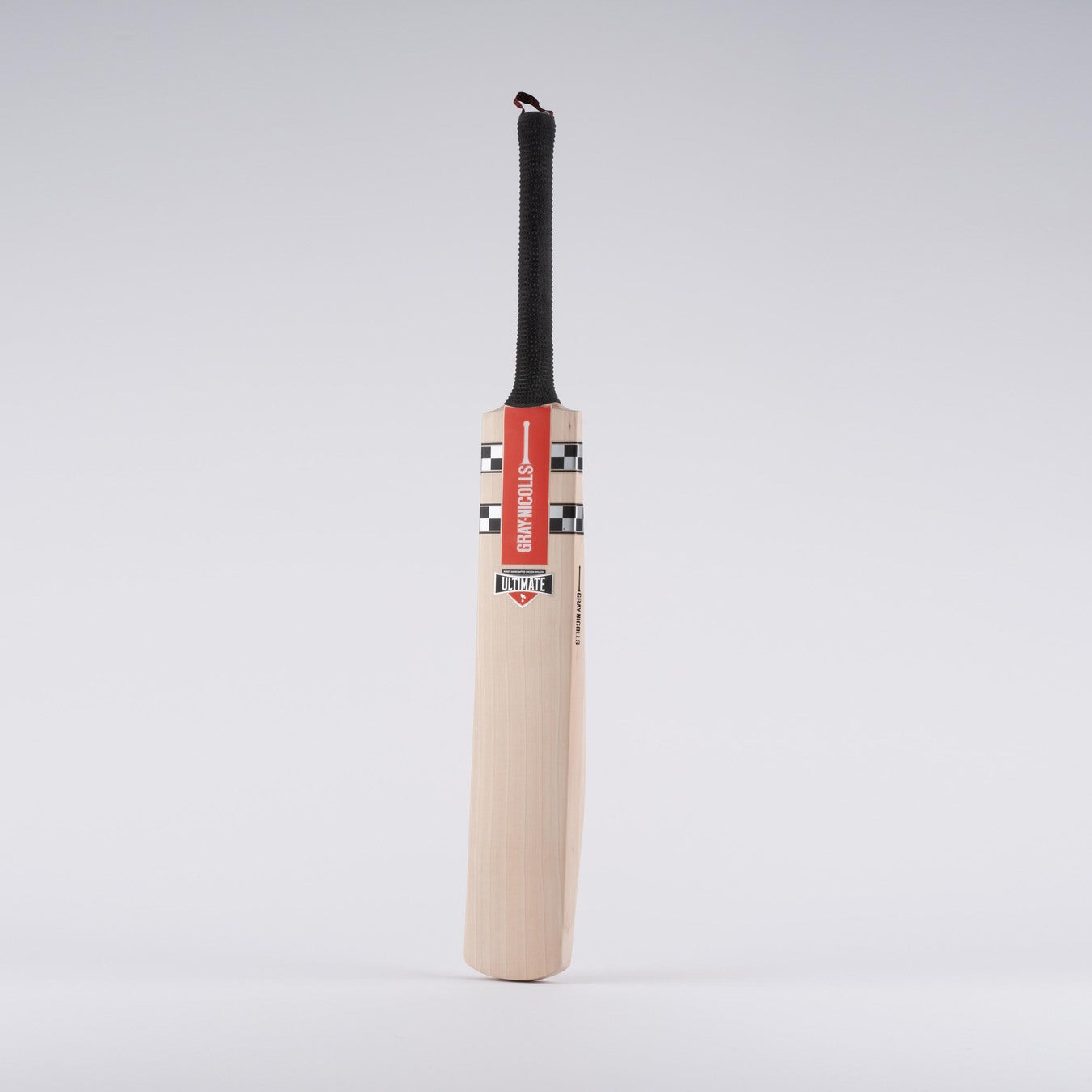 CABG22English Willow Bats Bat GN Ultimate SH Front Angle