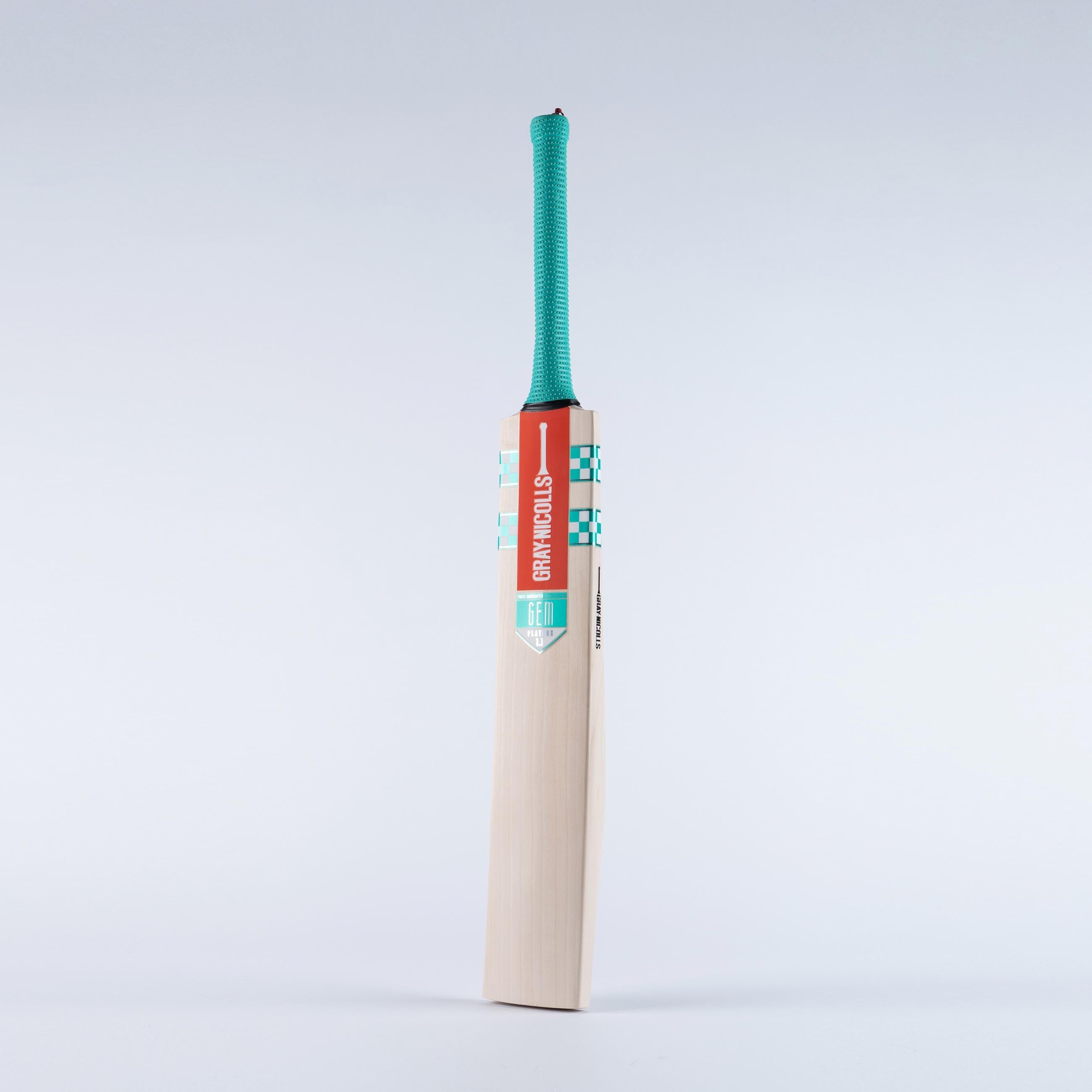 CAEB23English Willow Bats CAEA23English Willow Bats Gem Gen 1.1 Player Bat Front Angle