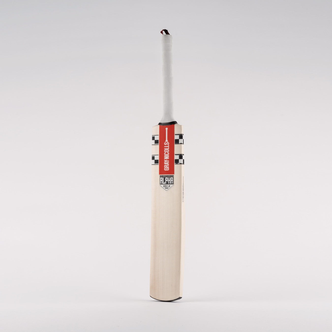 CBAA22Kashmir Willow Bats Bat Alpha 1.0 Warrior SH Front Angle-6536